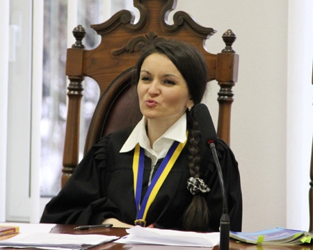 Против судьи Луценко и Тимошенко возбудили дело