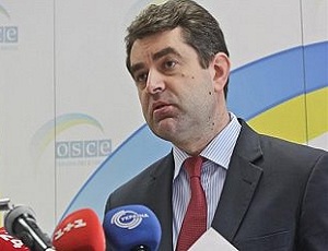 Украина вызвала в Киев посла в Армении