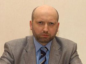 Турчинов уволил 10 глав РГА на Киевщине