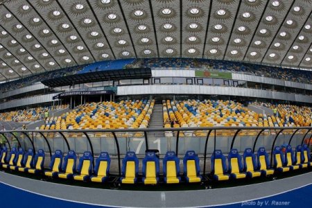 На НСК Олимпийский установлен новый антирекорд посещаемости