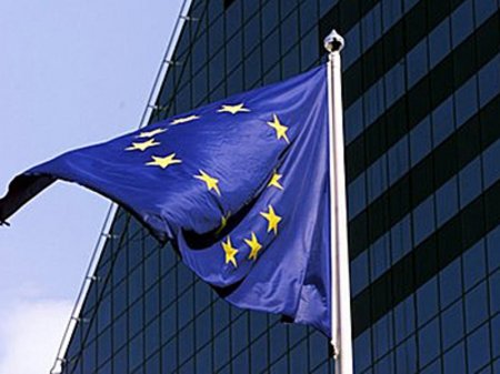ЕС пополнило список санкций Киселевым, Сурковым, Матвиенко и Рогозиным - СМИ