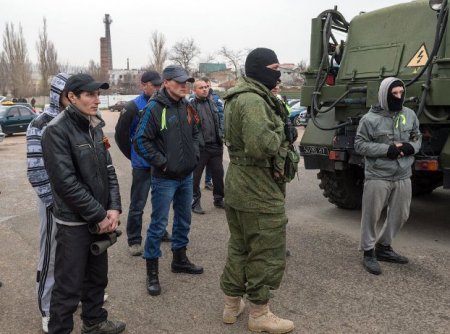 В Крыму отпустили съемочную группу Аль-Джазиры