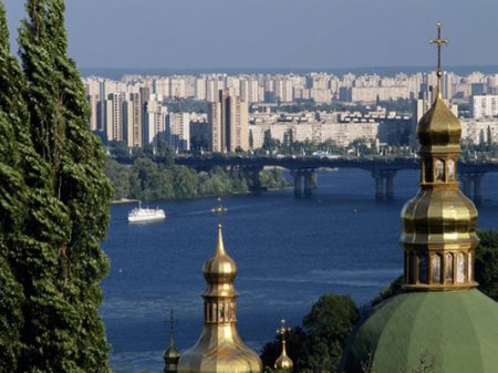 Россияне массово продают недвижимость в Украине
