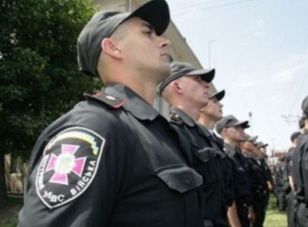 Из Крыма выводят Внутренние войска МВД Украины