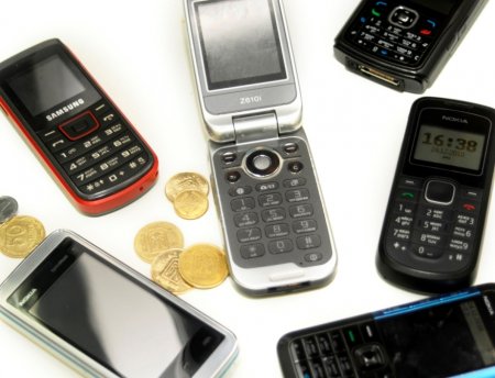 Таможня не хочет закрывать схему контрабанды мобильных телефонов ценой в миллиард
