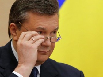 В.Янукович: меня преследовали и стреляли из автоматического оружия