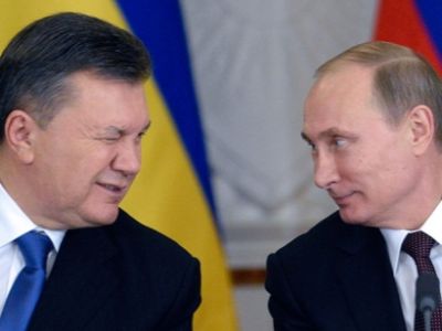 Янукович попросил Путина ввести на Украину войска