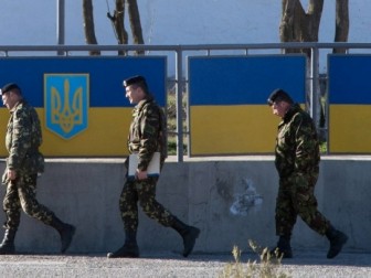 Украина вывела 1 200 военнослужащих из Крыма - С.Пашинский
