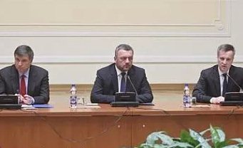 Янукович и Россия причастны к гибели активистов. Обзор западных СМИ