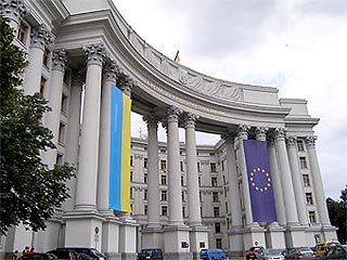 МИД: в Украину вернулись 73 евромайдановца, которых лечили за рубежом