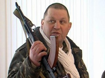 А.Музычко имел зарегистрированное огнестрельное оружие - Д.Ярош