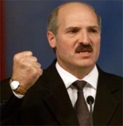 Лукашенко дал приказ готовиться к войне с агрессором: "Мы не должны повторить судьбу братьев-украинцев!"