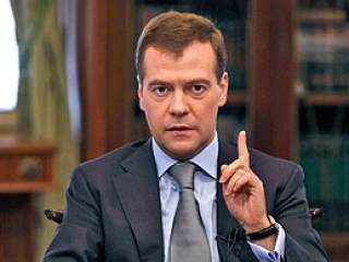Медведев грозит ударить санкциями по украинских аграриях, если Украина  выйдет из СНГ и подпишет соглашение об ассоциации с Европейским союзом