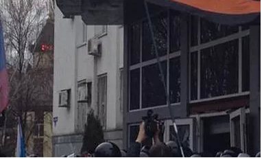 Сепаратисты захватили филиал Нацбанка в Луганске