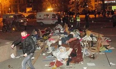 В столкновениях с сепаратистами в Николаеве пострадали 15 человек