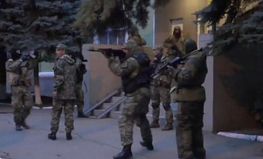 В Краматорске террористы пытаются захватить военный аэродром