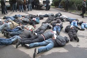Суд отпустил под домашний арест 16 захватчиков Харьковской ОГА