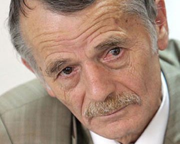 ФСБ склоняется к депортации крымских татар - М.Джемилев