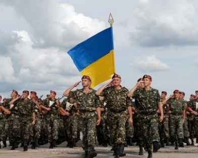 Украинские военные применяют оружие только против преступников, - Розмазнин