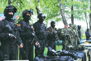 Силовики освободили от сепаратистов Святогорск. Жертв нет
