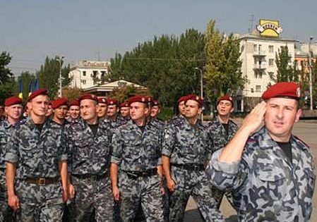 Уже 300 предателей из "Беркута" осели в России Уже 300 предателей из "Беркута" осели в России