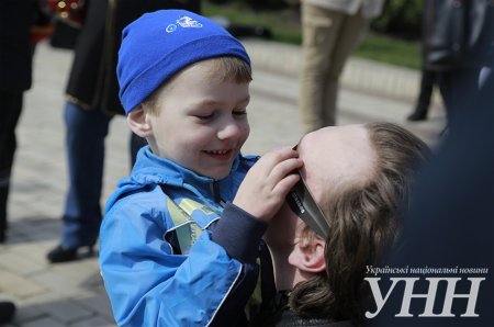 В Киеве состоялась акция "Почувствуй себя аутистом"