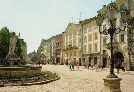 Во Львове “Почетного гражданина города” избирают открытым голосованием в Интернете