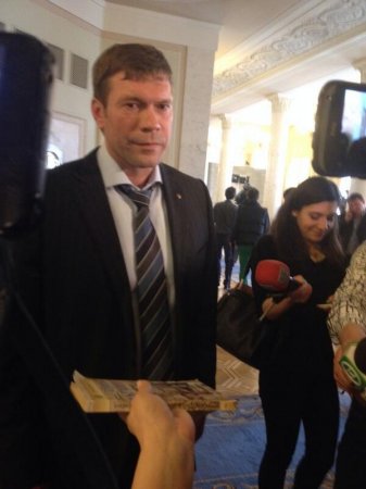 Депутат Царев отказался от "Истории Украины"