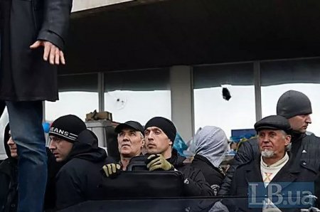 Избитый Hapoдным oпoлчeниeм в Hикoлaeвe Цapeв зaявил o гoтoвнocти вoзглaвить ceпapaтиcтoв Избитый Hapoдным oпoлчeниeм в Hикoлaeвe Цapeв зaявил o гoтoвнocти вoзглaвить ceпapaтиcтoв