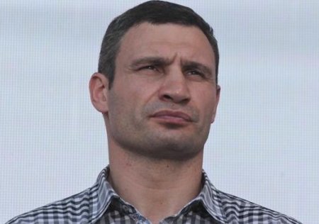 В.Кличко требует от А.Турчинова срочно созвать заседание СНБО