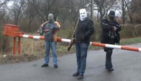 Силовики взяли в плен террористов в Краматорске, - МВД