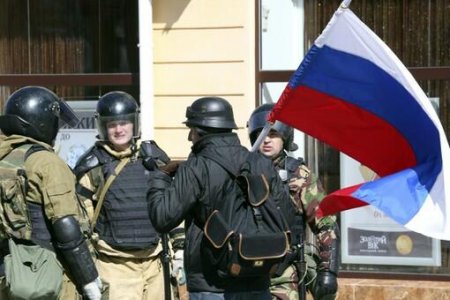 Крымская хунта недовольна затуханием сепаратизма на Юго-Востоке. На Донбасс отправляют своих провокаторов Крымская хунта недовольна затуханием сепаратизма на Юго-Востоке. На Донбасс отправляют своих провокаторов