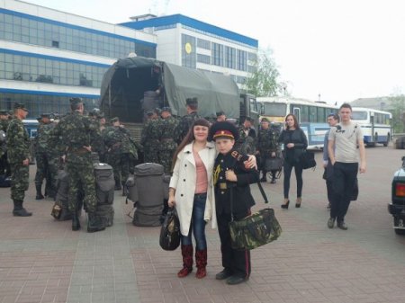 Более сотни солдат выехало в Донецкую область, - сотник женской сотни Крат