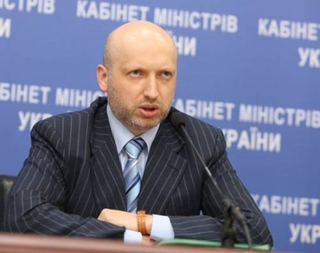 Украинская власть заинтересована в сильном местном самоуправлении, - Турчинов