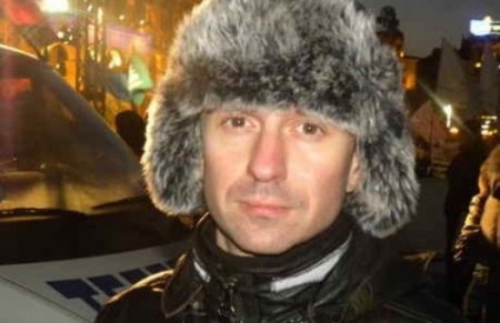 Неизвестные расстреляли патрульный автомобиль "Спільної справи" в Киеве, ранены четверо человек