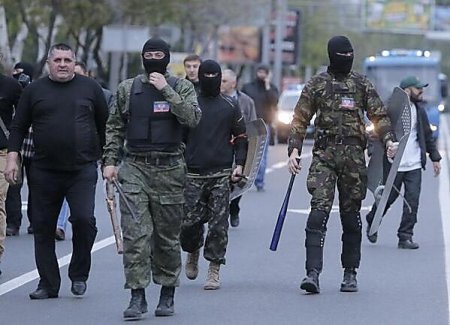 Донецкая милиция, бездействовавшая при нападении сепаратистов на мирный митинг, уверяет, что у нее все под контролем