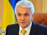 На востоке Украины не применяется оружие через страх ответственности за дальнейшую судьбу страны - В.Литвин