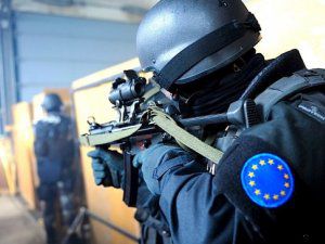 Евросоюз может направить в Украину полицейскую миссию