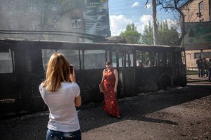 В Донецкой области самооборона забрала оружие у милиции