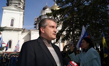 Аксенов отказал крымским татарам в квотах во власти