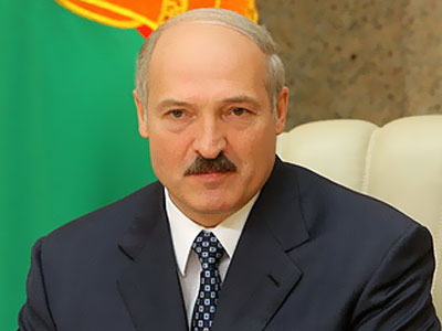 Лукашенко поздравил Порошенко. «Для нас важно, чтобы Украина была стабильным и сильным государством»