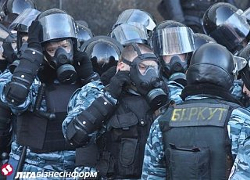10 сотрудников «Беркута» присягнули МВД России