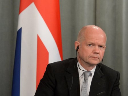 Глава МИД Великобритании требует освобождения всех заложников в Донецкой области