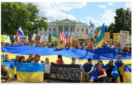 Украинцы под Белым домом требовали от Обамы ужесточить санкции против России