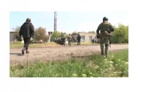 Телецентр в Славянске освобожден от террористов. Видео Телецентр в Славянске освобожден от террористов. Видео