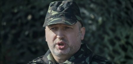 Турчинов подписал указ о военном резерве СБУ