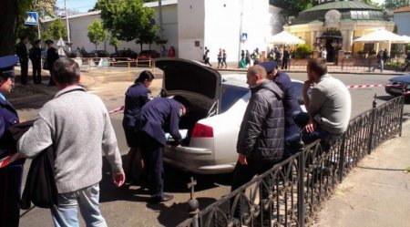 Возле парка Славы задержали еще один автомобиль с оружием