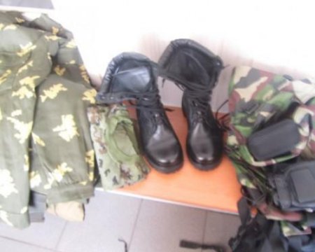 Украинские пограничники изъяли посылку с амуницией для сепаратистов