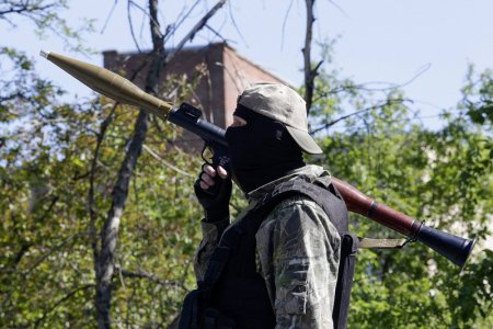 Террористы захватили здание облуправления ГСЧС в Донецке