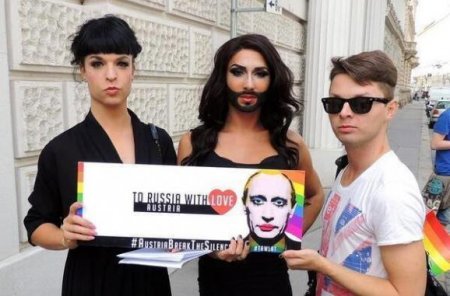Победительница Евровидения-2014 Кончита Вурст ответила на оскорбления России фотографией Путина с макияжем